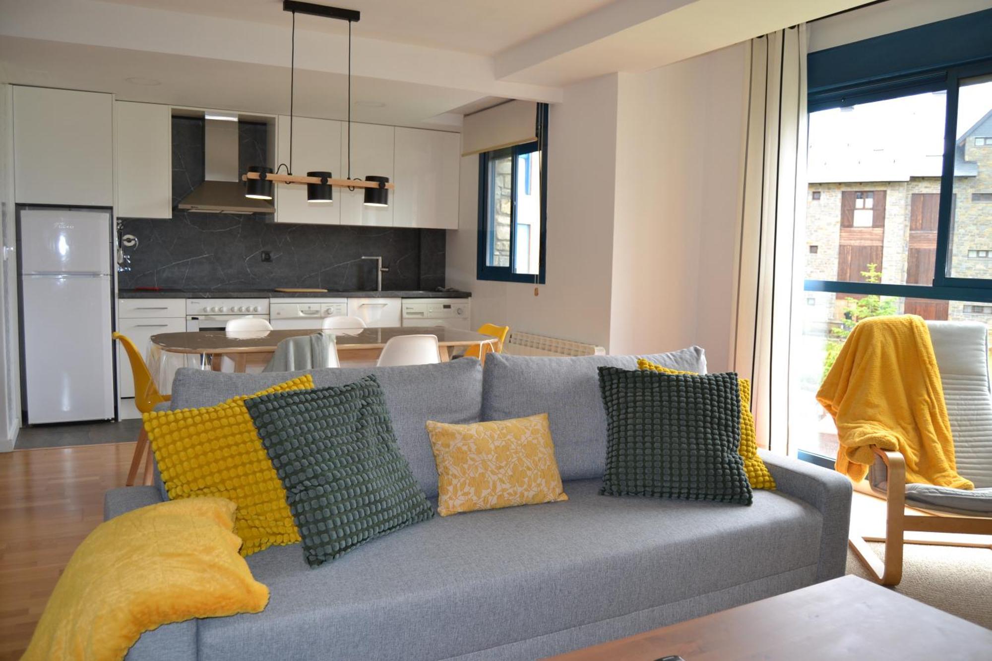 Ventanal De Saras Petfriendly Garaje Trastero Y Chimenea - Arafita Apartamentos Panticosa Exterior photo